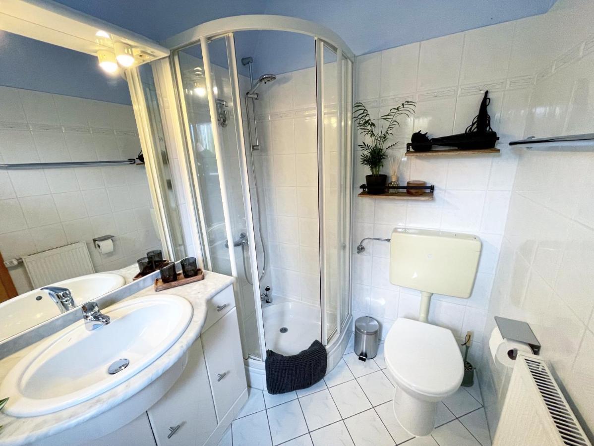 Familienfreundliches Ferienhaus In 5 Min Zum Strand Mit Terrasse Und Kostenlosem Parkplatz Куксгафен Екстер'єр фото